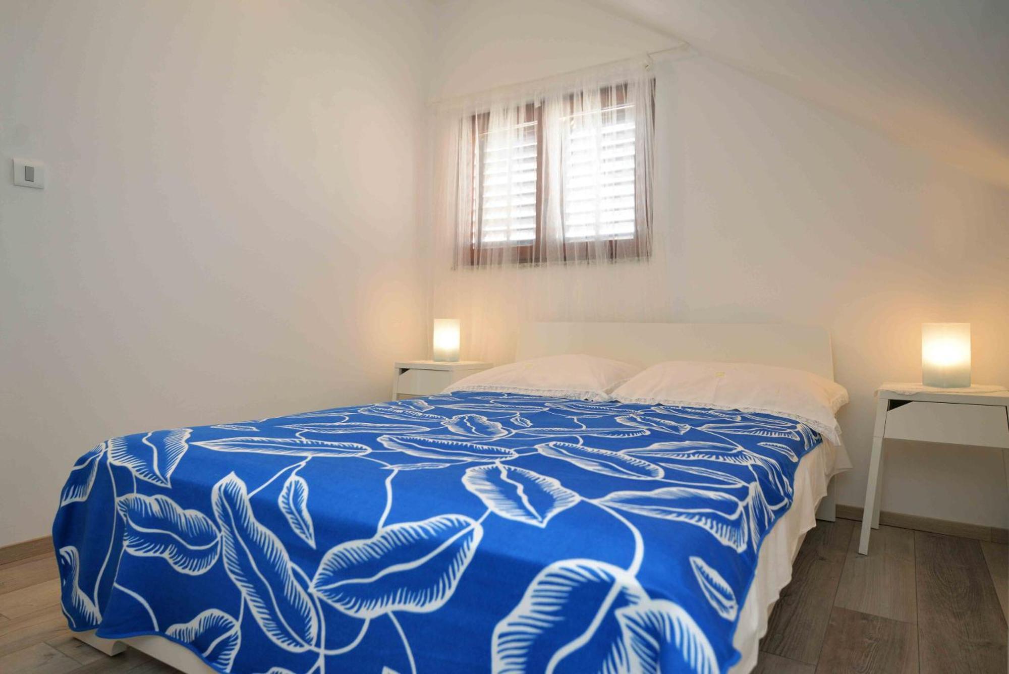 Apartments Mili - Near The Sea And The Centar Of Place Betina  Eksteriør billede